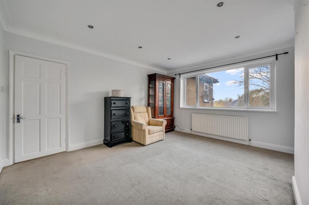 Daniels_71 Bryan Avenue, Willesden_05.jpg