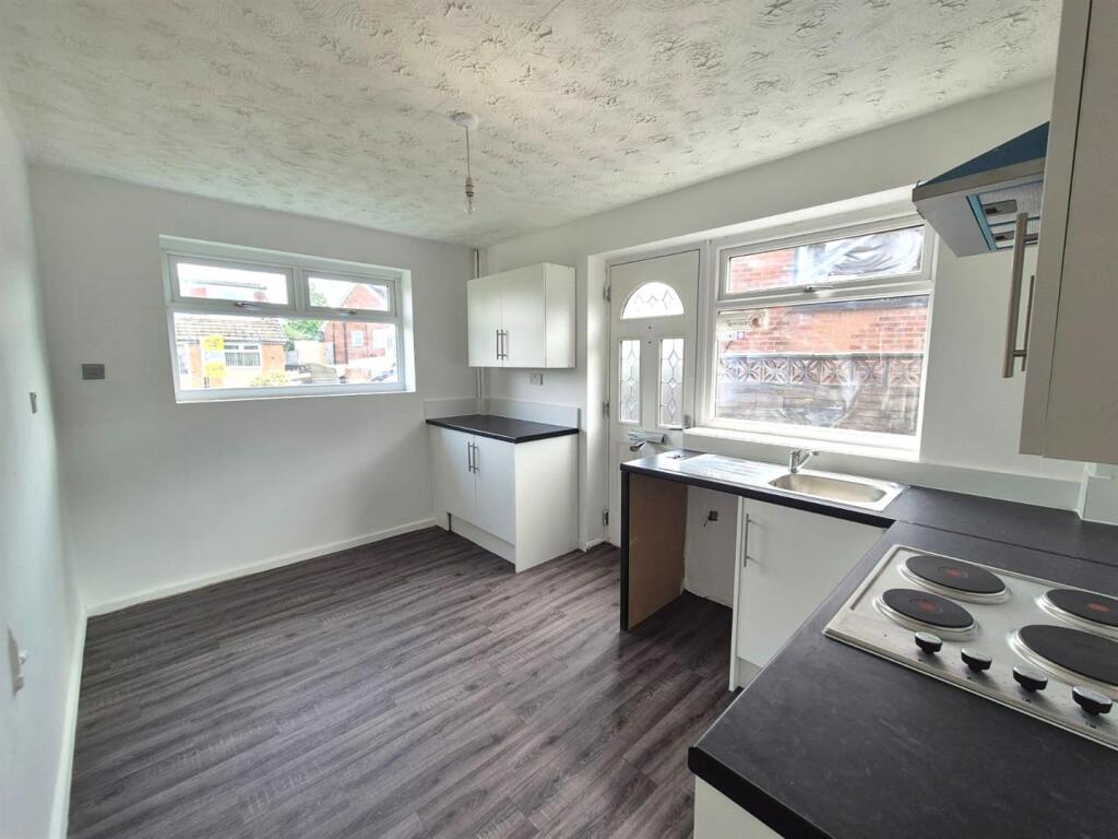 PHOTO-2025-08-06-11-34-08 6.jpg