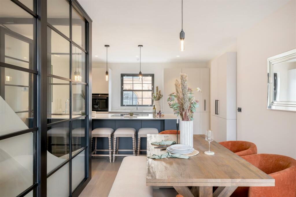 98A Draycott Avenue Hi-9.jpg