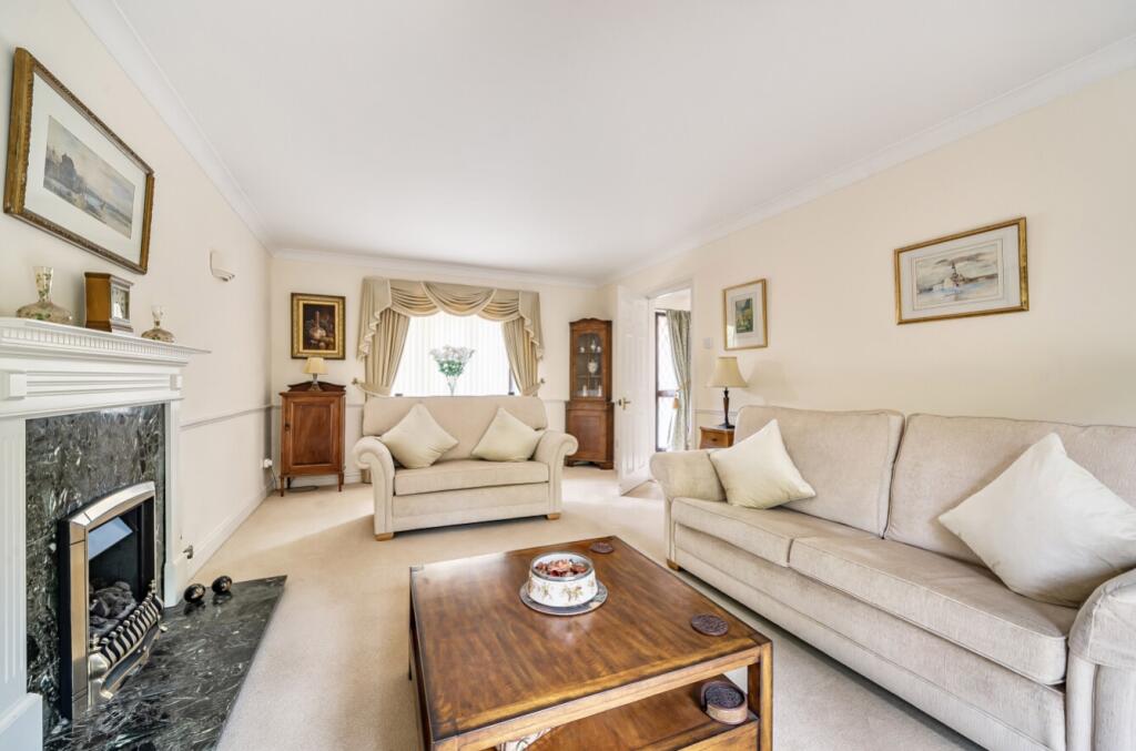 1327476-19-6879476b82a5a