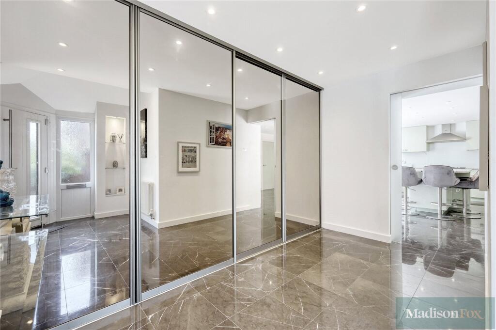 Picture No. 04