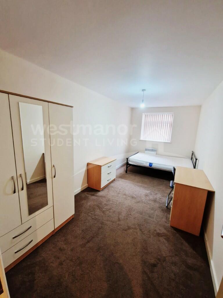 FLAT 10
