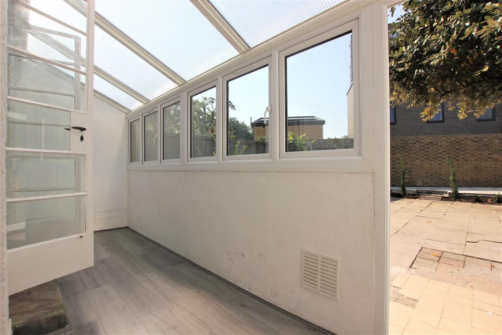 Conservatory 2.JPG