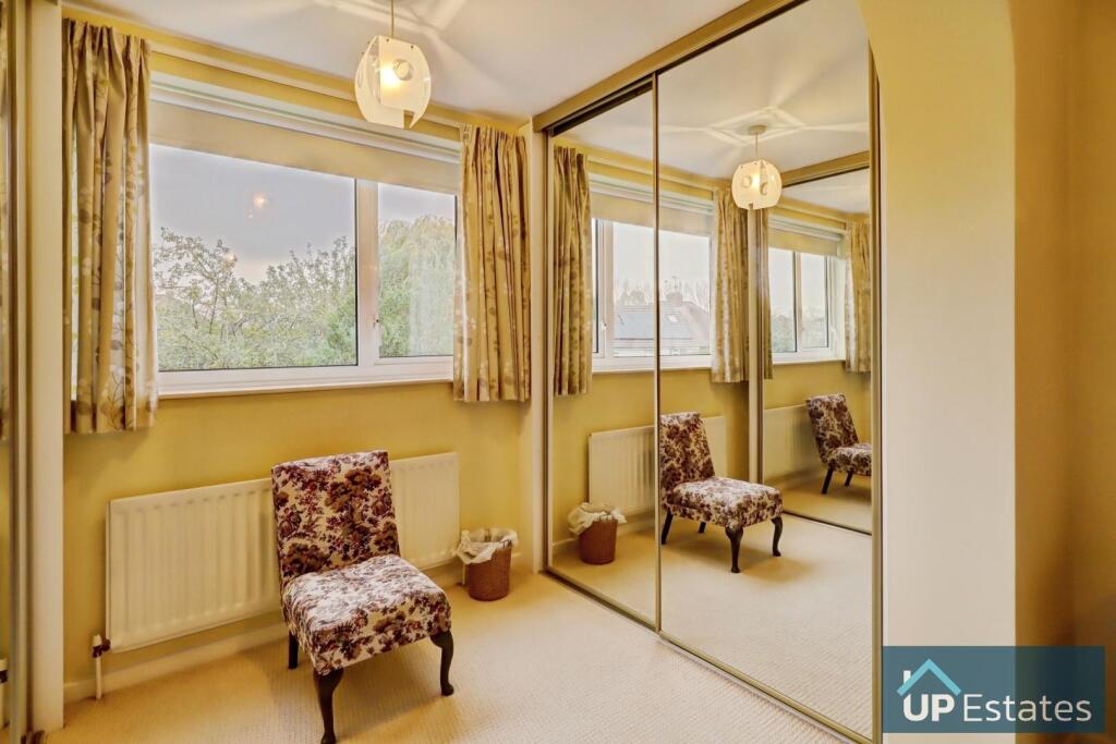DRESSING AREA