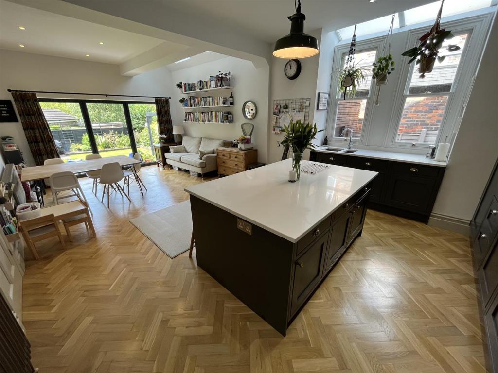 Living Dining Kitchen.jpg