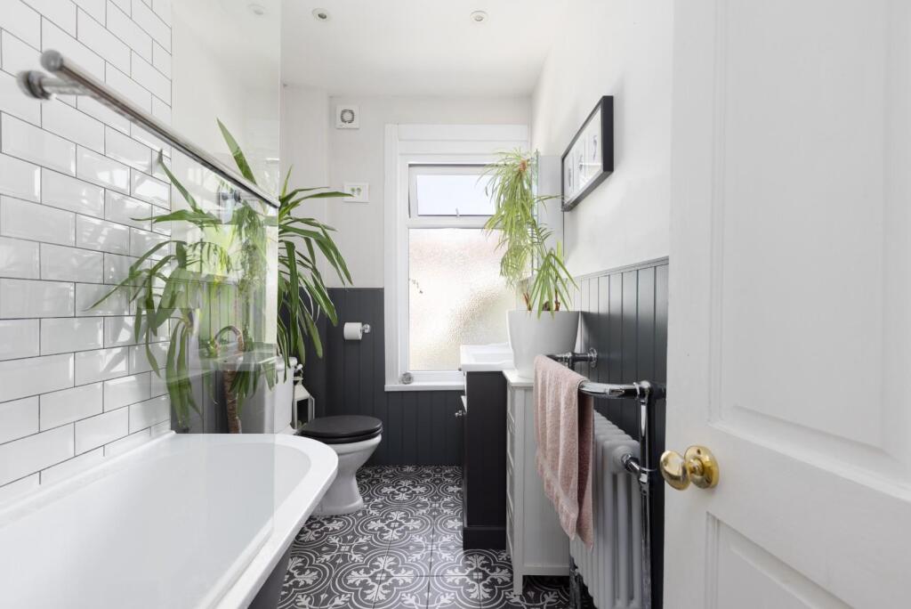 12 Cowper Street-19.jpg