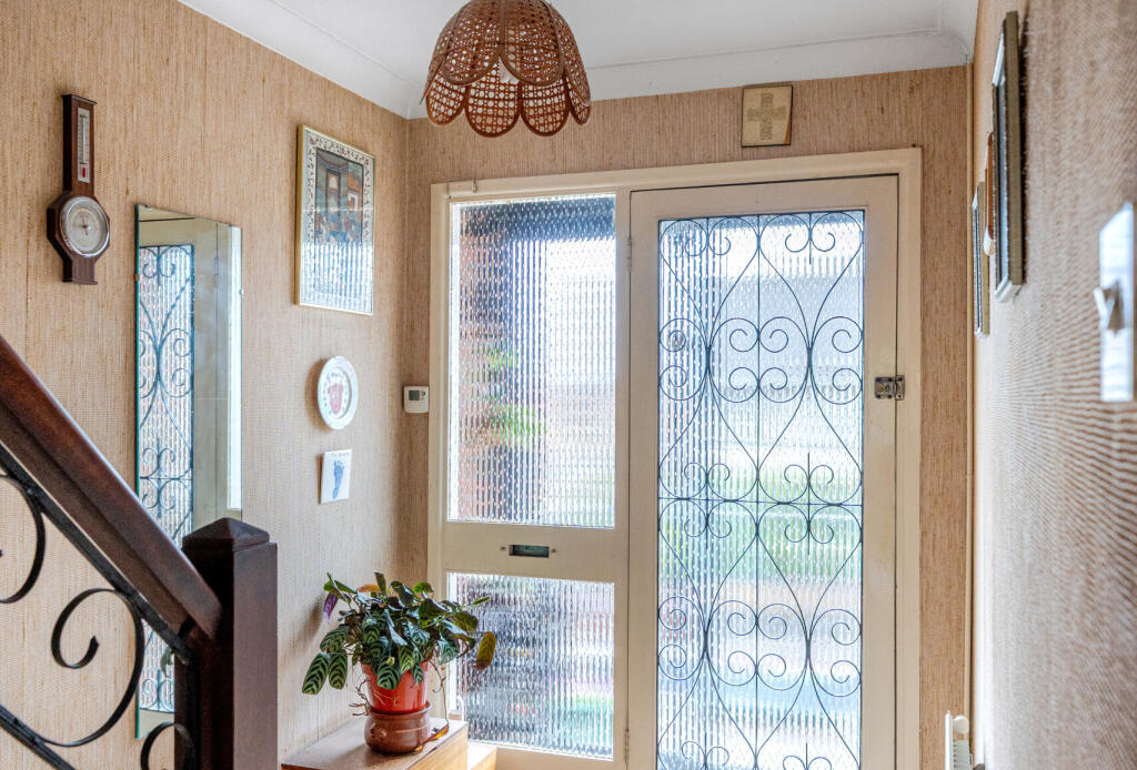 1309106-18-684aad...