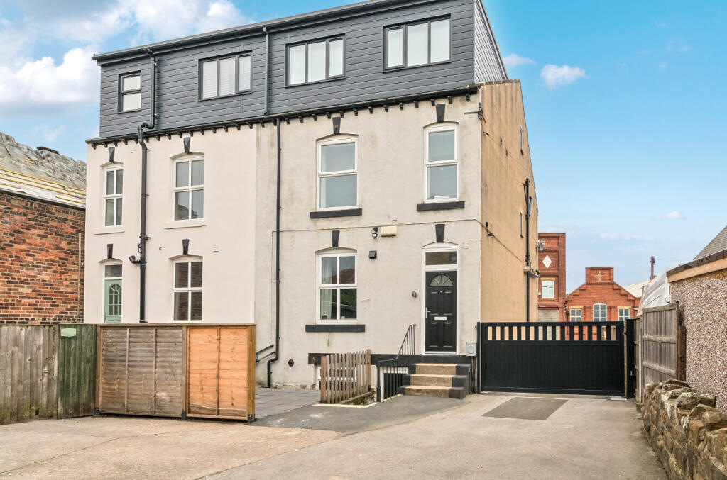 1365307-9-68e76dc...