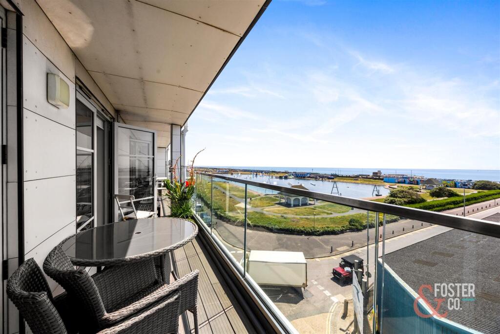 Kingsway, 336 Flat 12-012.jpg