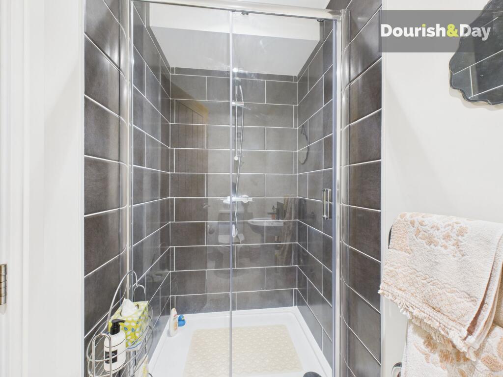 Bedroom 2 En-Suite
