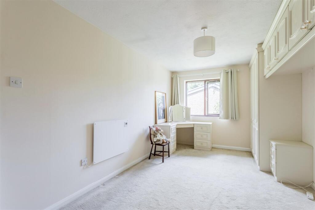 100 Windsor Court-12.jpg