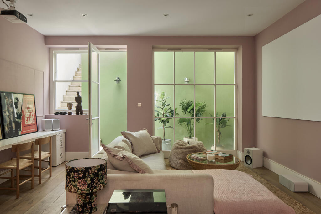 275041 - DGLA5085.jpg