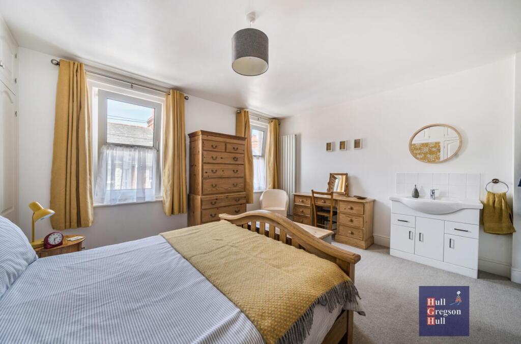 bee03cac-538b-40d0-b1e6-ab3839e3c7f9.jpg