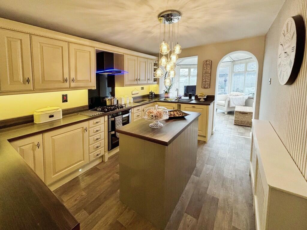 e6b6027e-kitchen ...