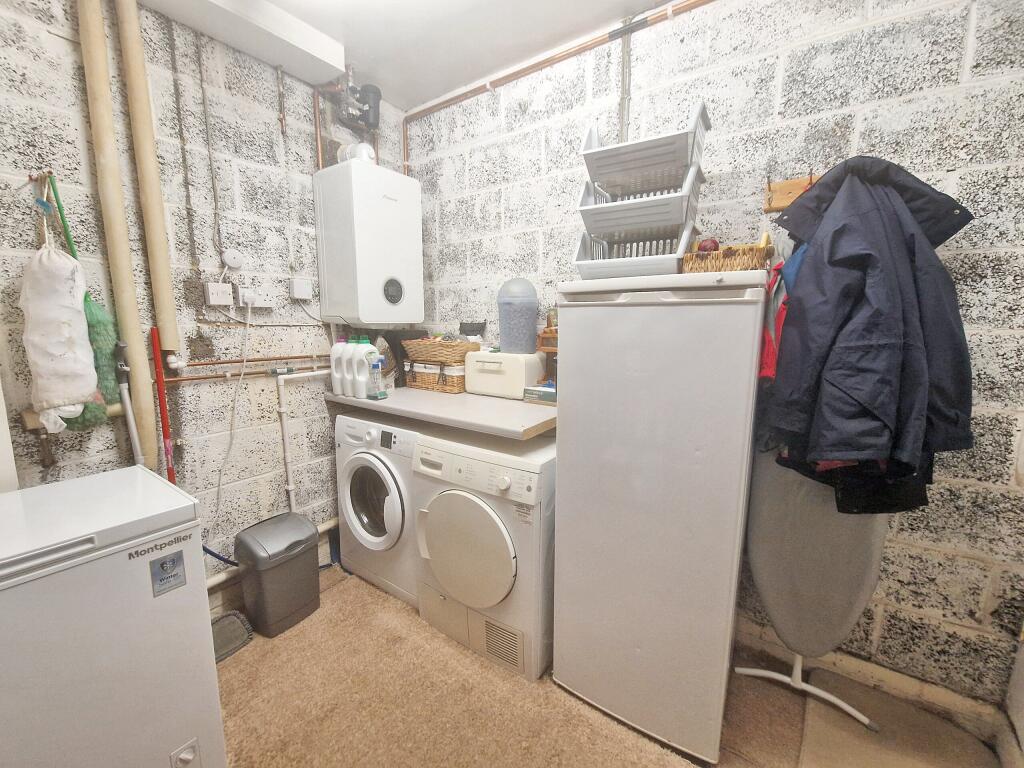 Utility/Garage