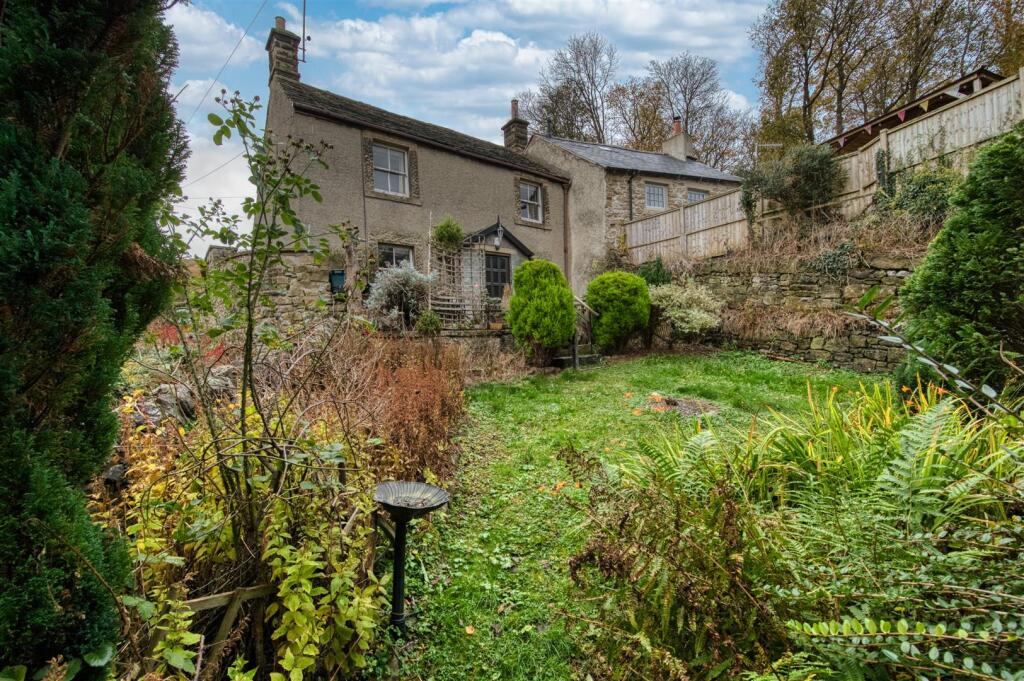 Saxton Mee Ashleigh Cottage 0037.jpg