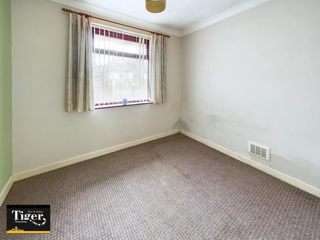 CAM02176G0-PR0448...