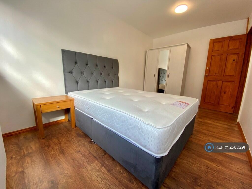 Double Room 1
