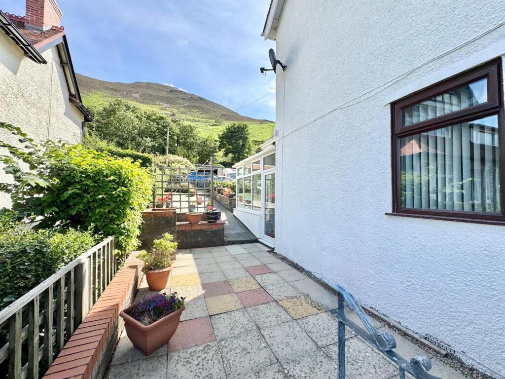 PHOTO-2025-08-01-09-06-56 (5).jpg