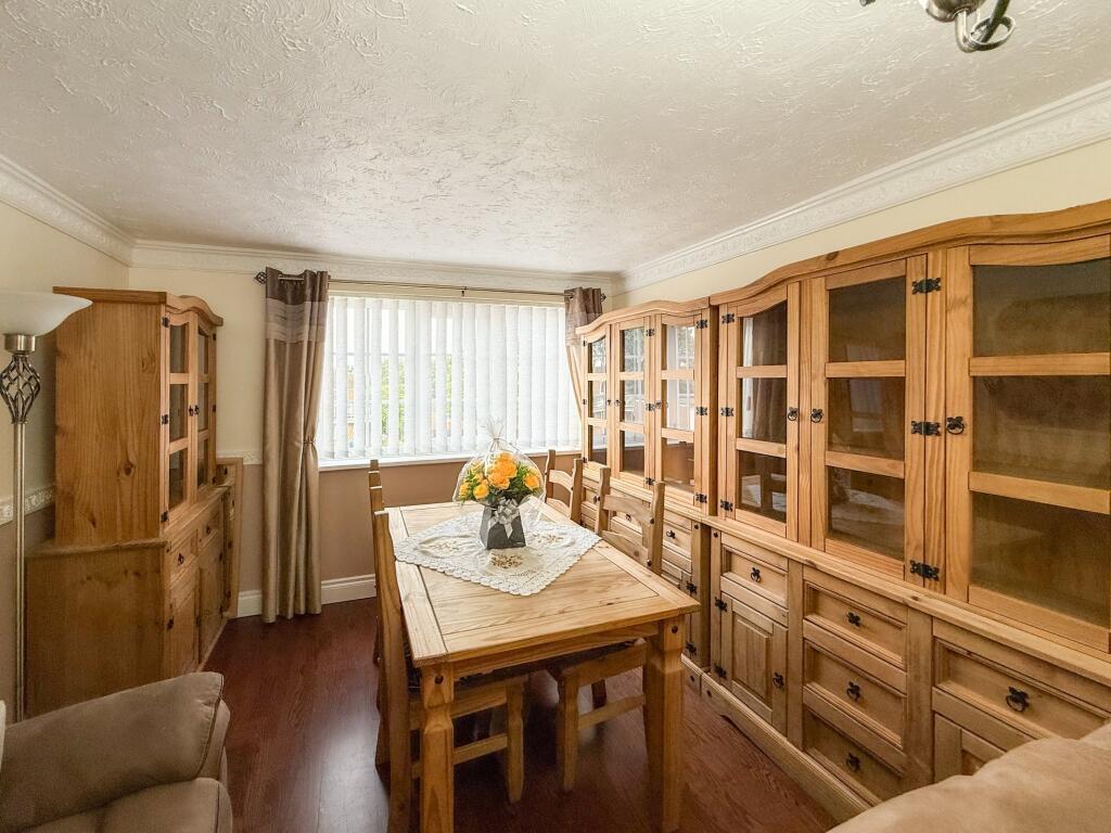Lounge/Diner