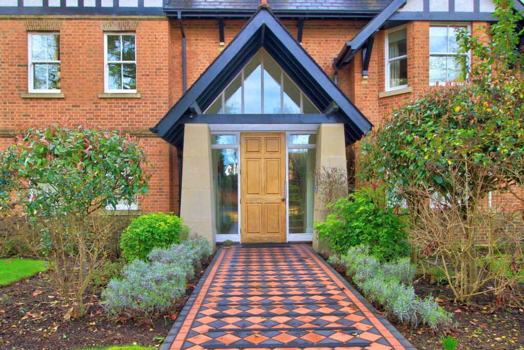 Secure entry with good natural light