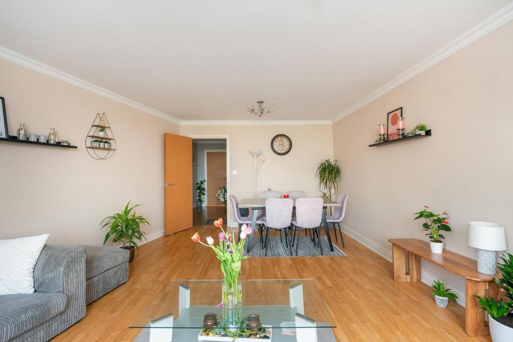 0G4ARD - LoungeDiner B.jpg