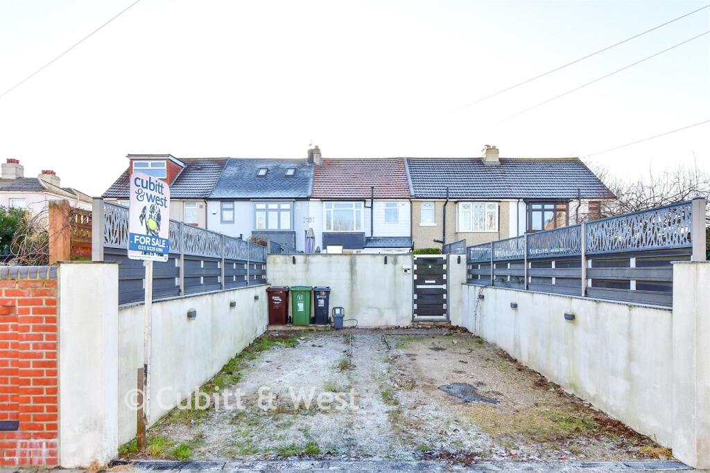 Driveway/Parking