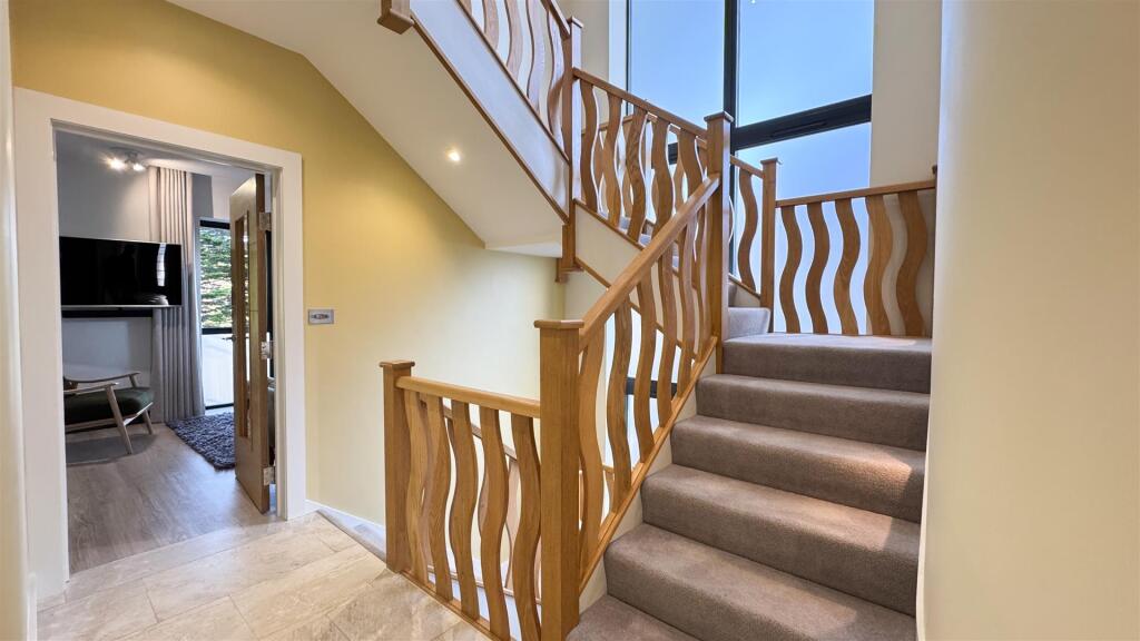 40 Clifton Road-14.jpg