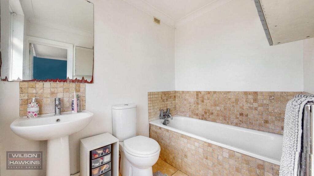 45 Roxeth Hill - z7pFzn33RgzRTjm1RIKC.jpg