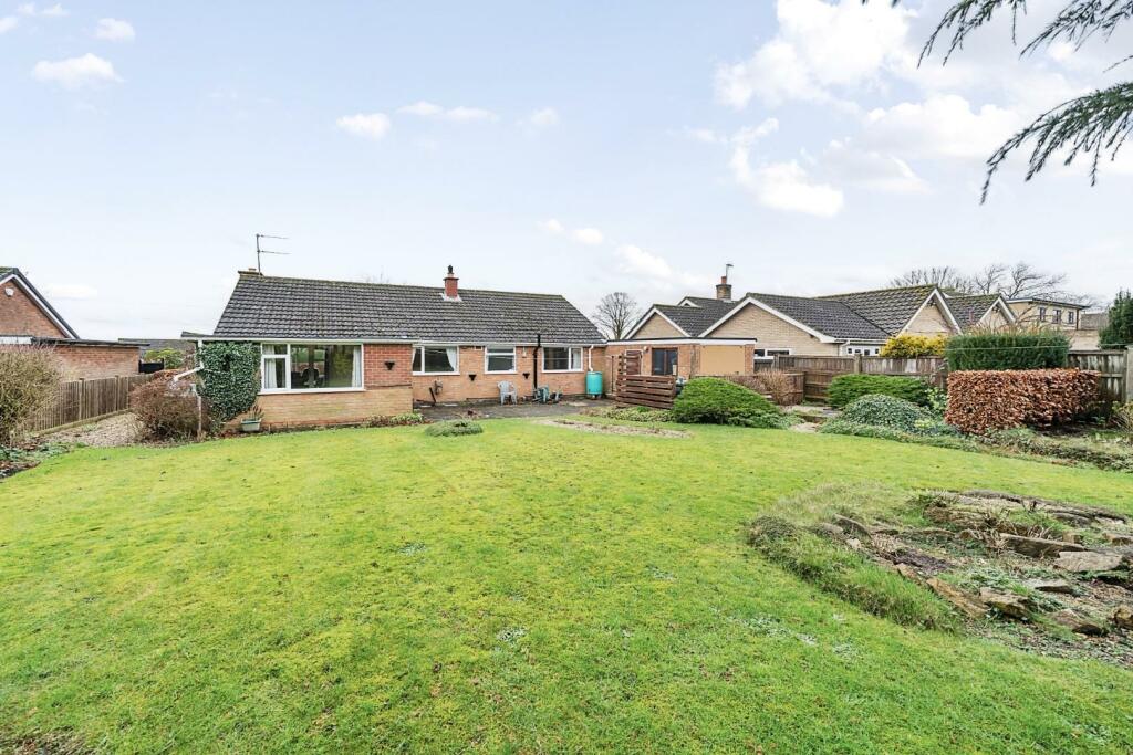 REAR OF THE PROPERTY.jpg