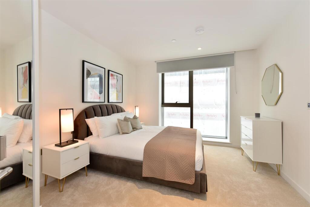 804 Westmark Tower, (3).JPG