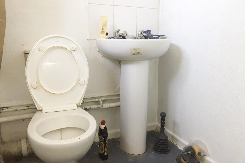 Land and house at 241 Gunville Road, Newport, Isle of Wight, PO30 5LU
