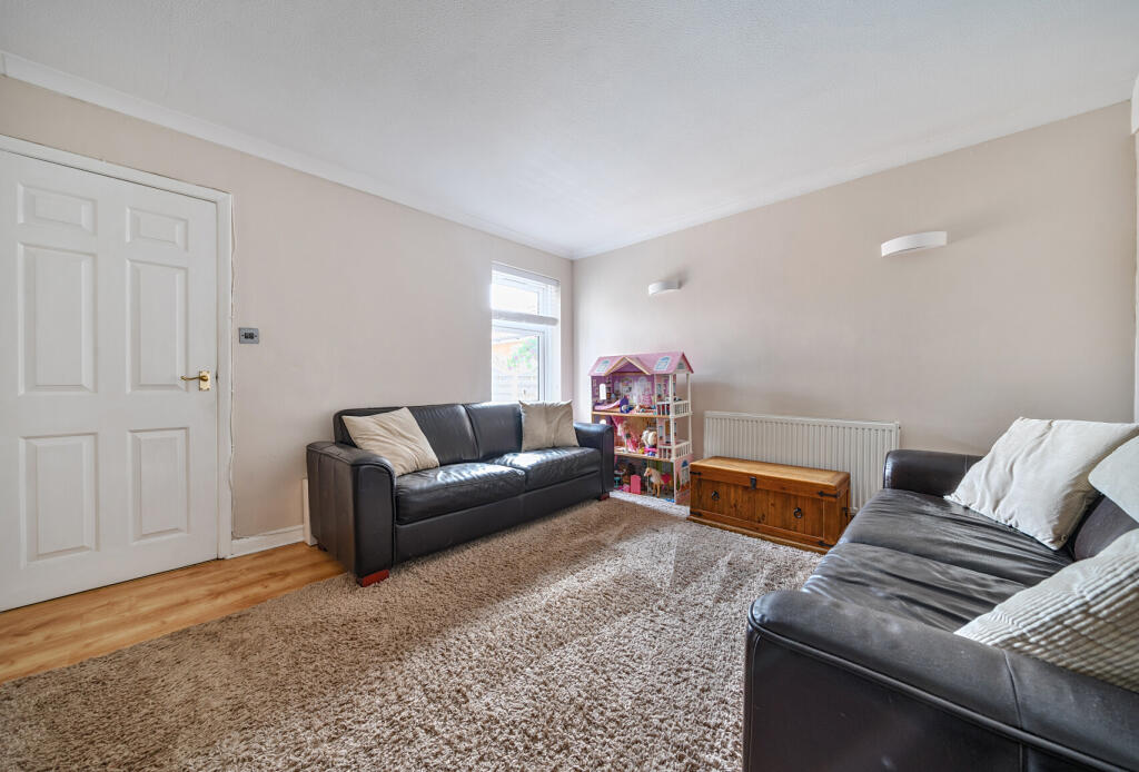 1305862-4-6846fac...