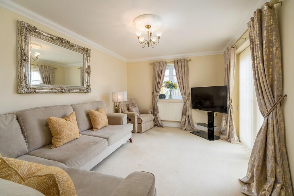 1440px-Brookside ...