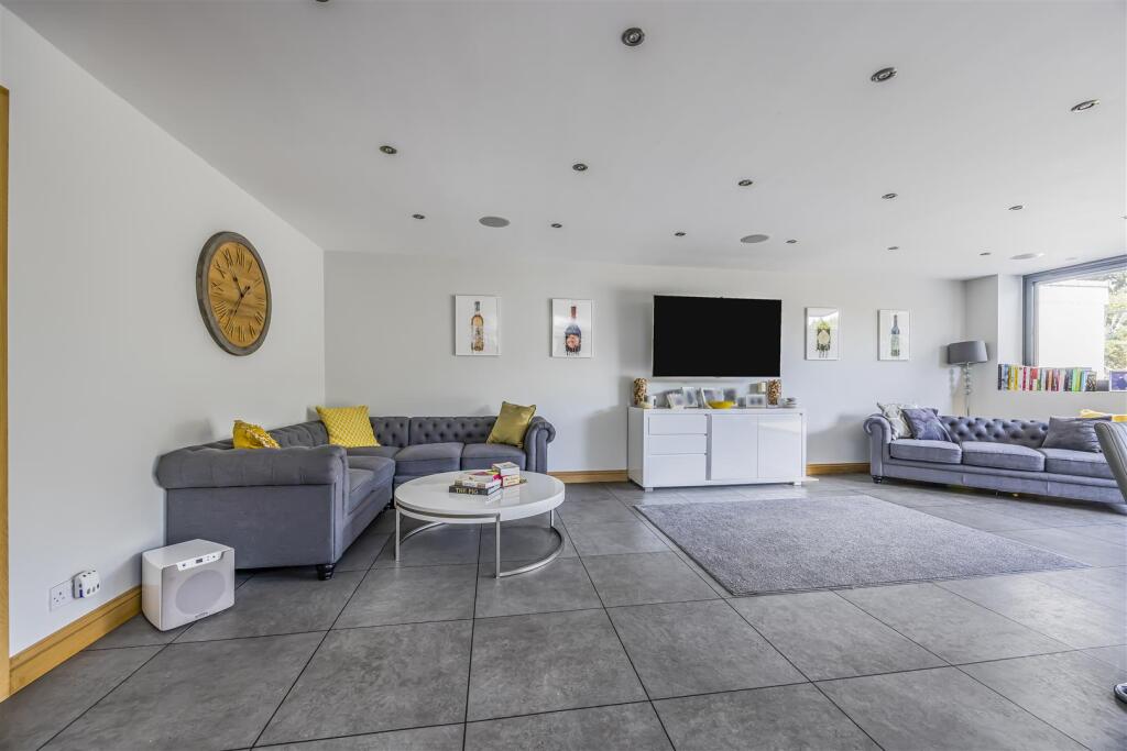 2A Lovedean Lane, Cowplain-PorticoMarketing-SoldBy