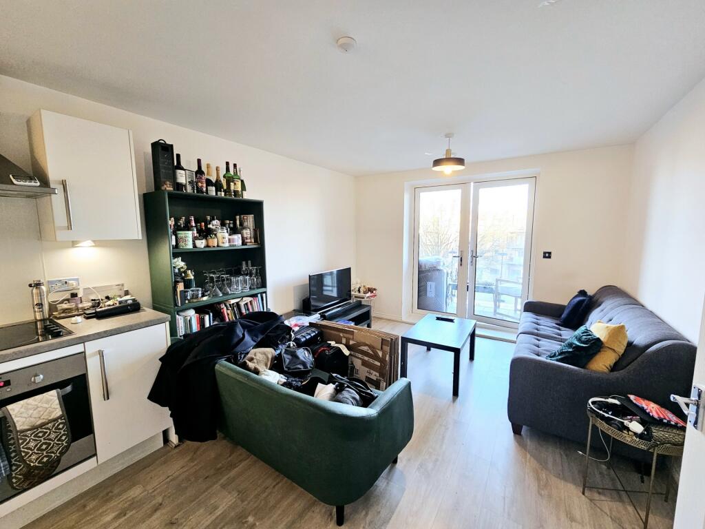 Elstree Way, Borehamwood, WD6