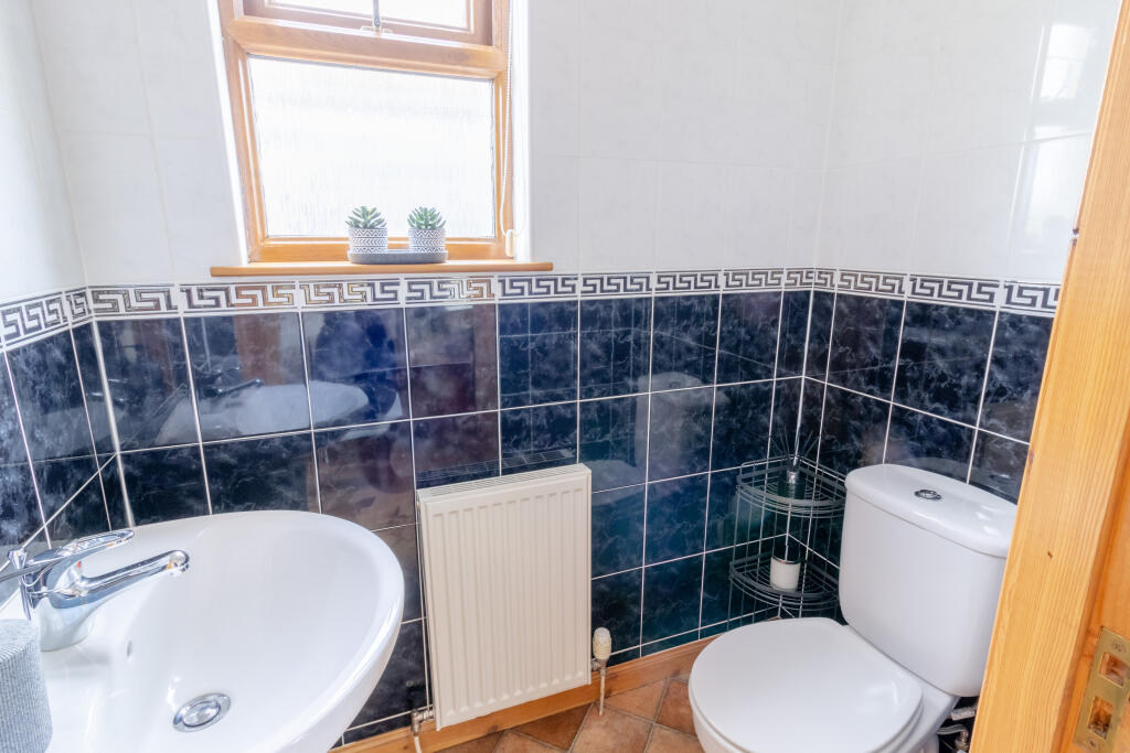 Cloakroom WC