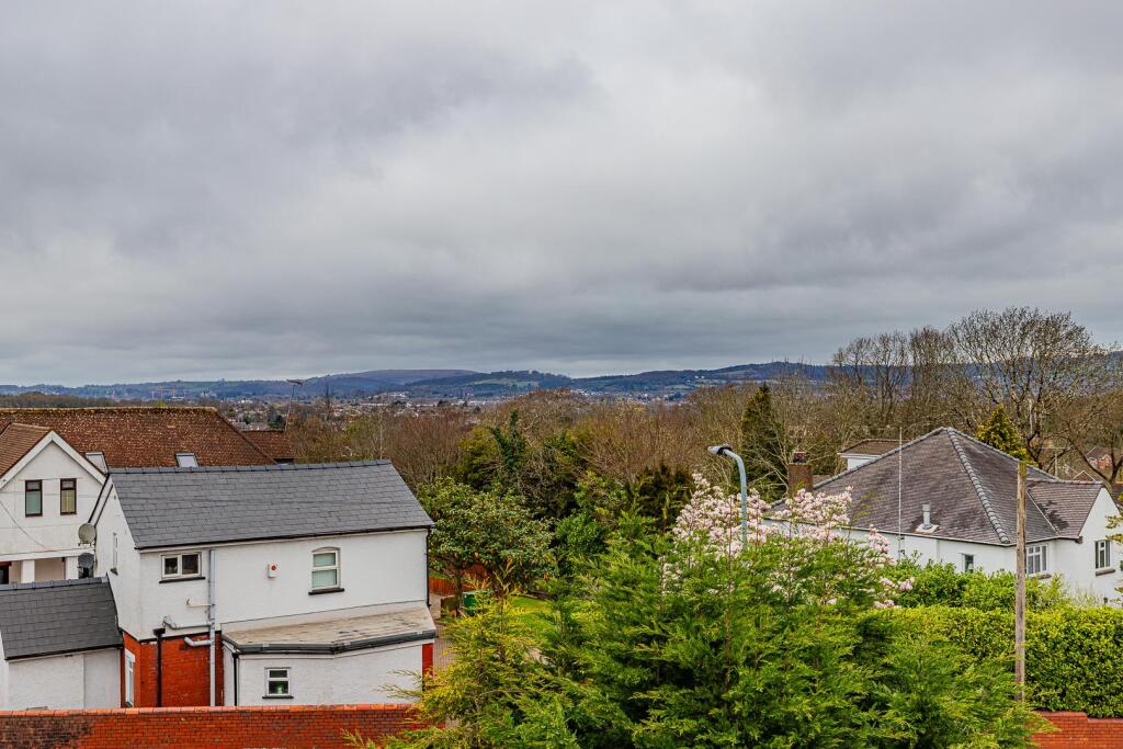 Cyncoed Road 152-29.jpg