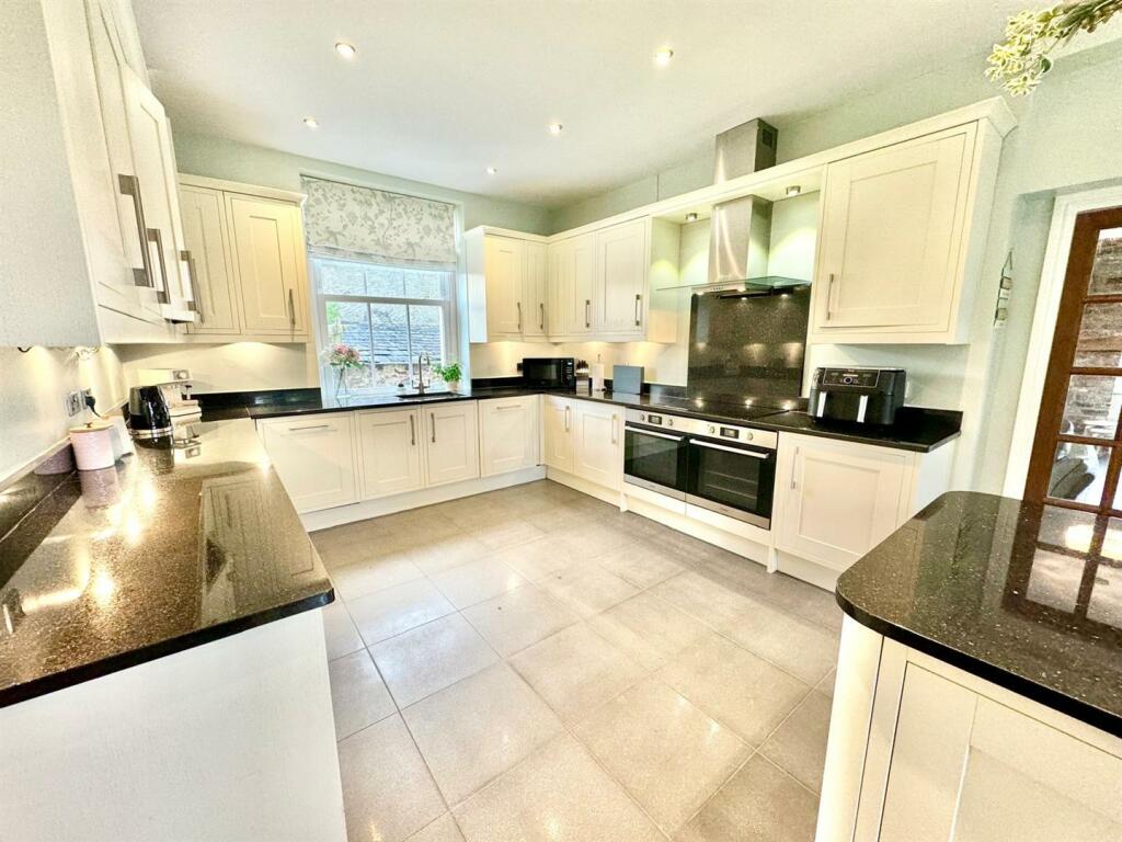 PHOTO-2024-11-18-18-30-22 (23).jpg