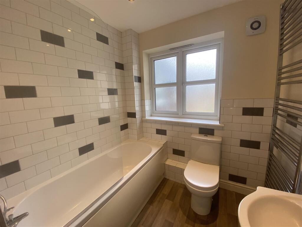 Bathroom.jpeg