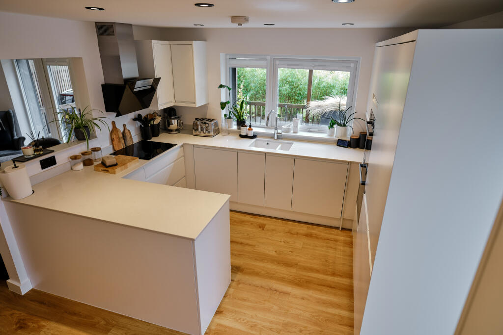 Newly fitted Kitchen