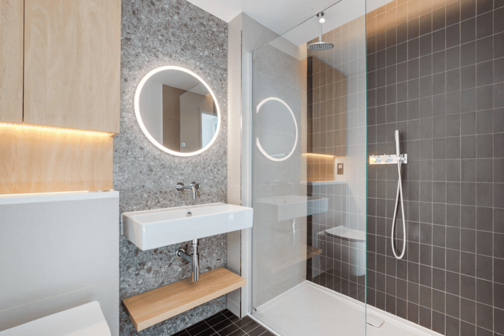 BATHROOM TWO