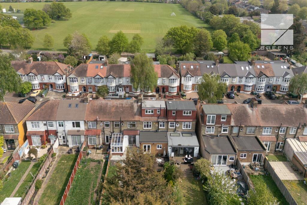 27 Wadham Avenue_0008.jpg