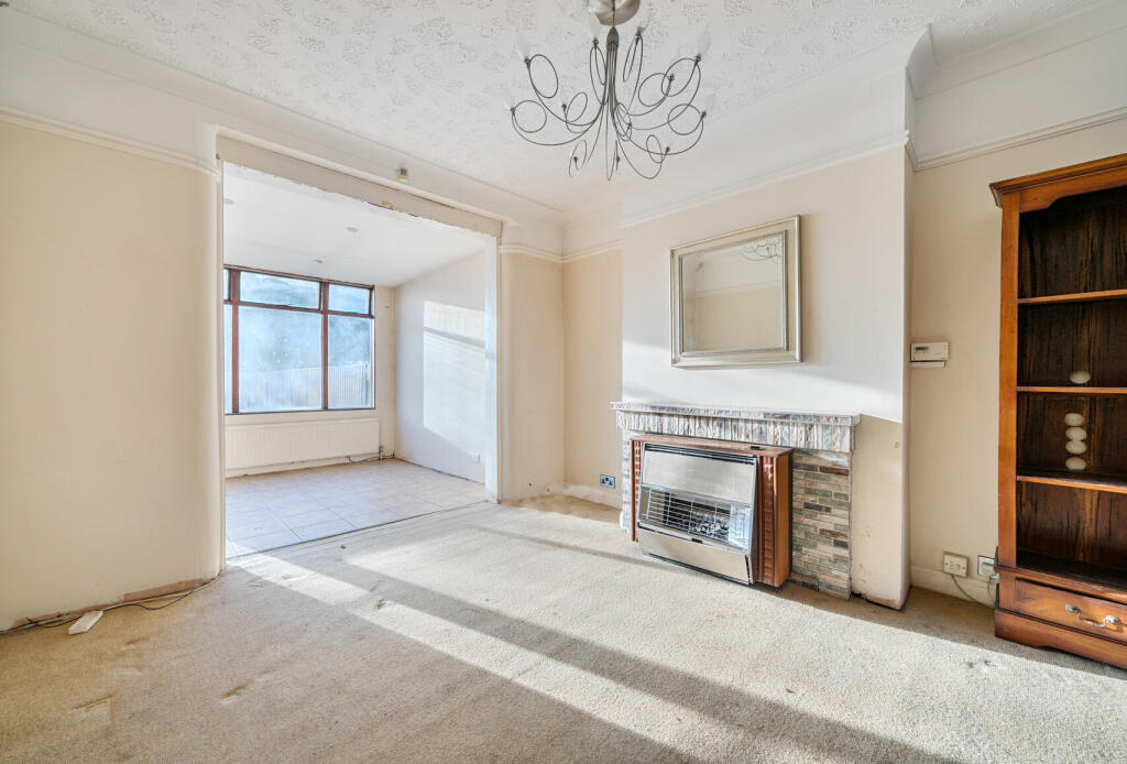 1381156-12-693035...