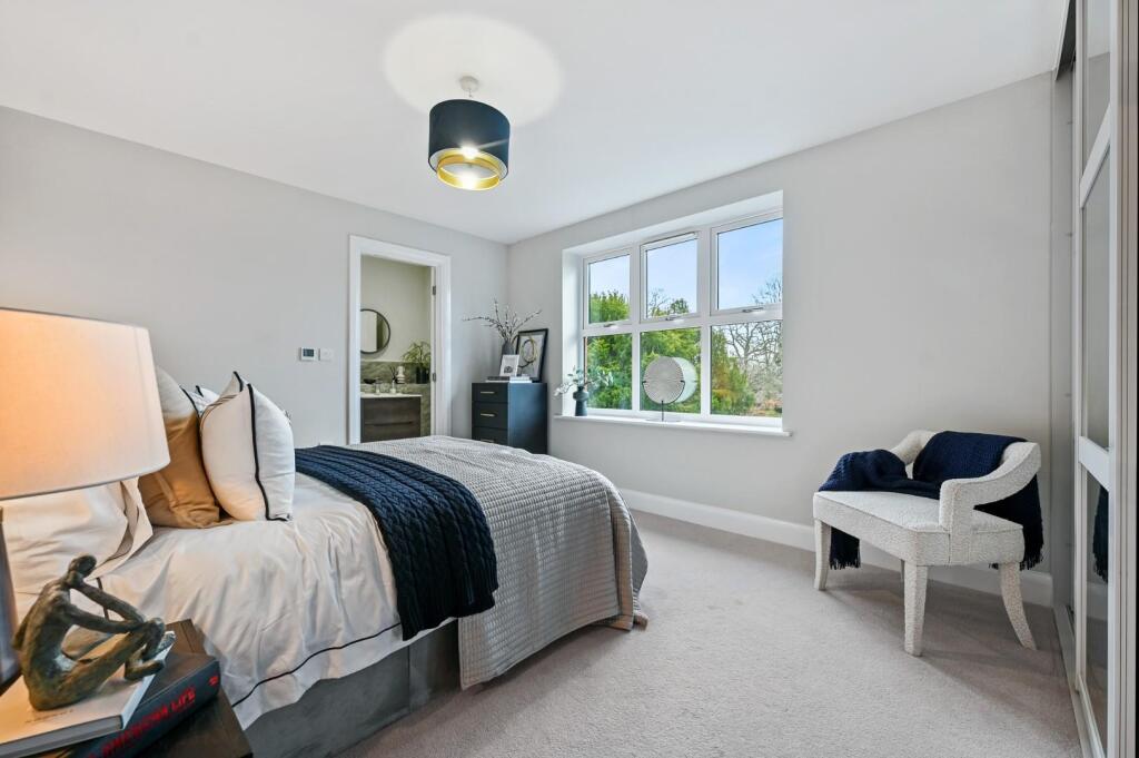 Meadow Court, Iver