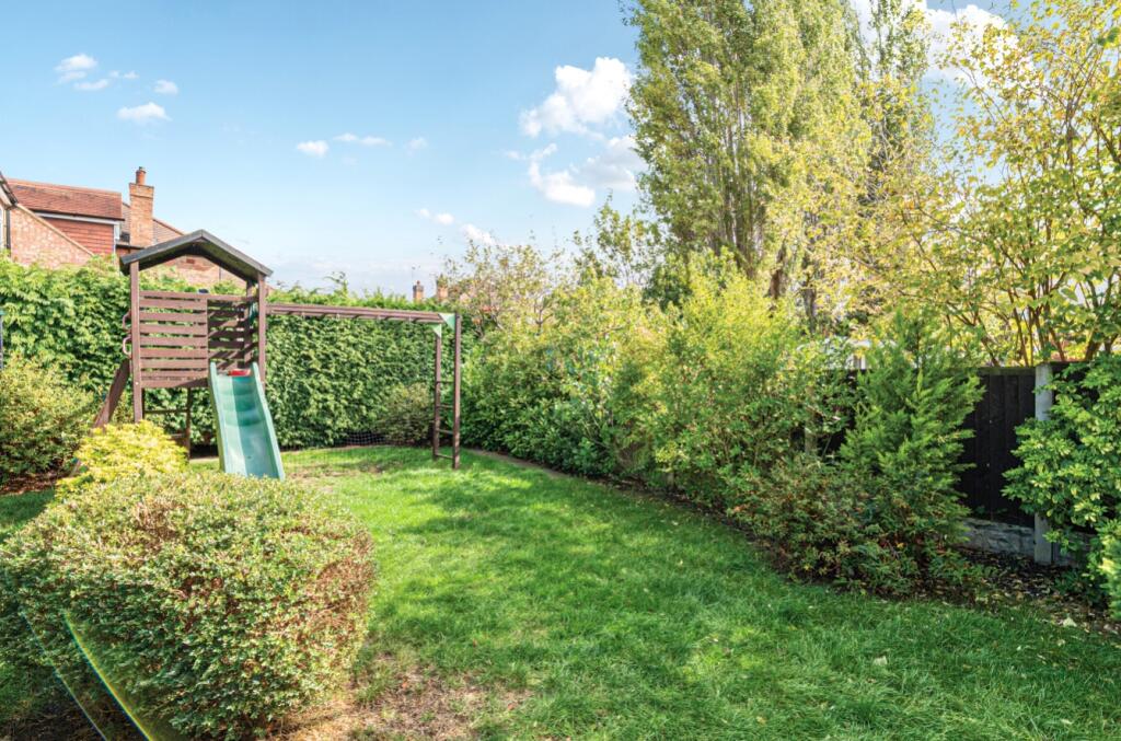 1356217-35-68c9f4dc19270-ARW-1