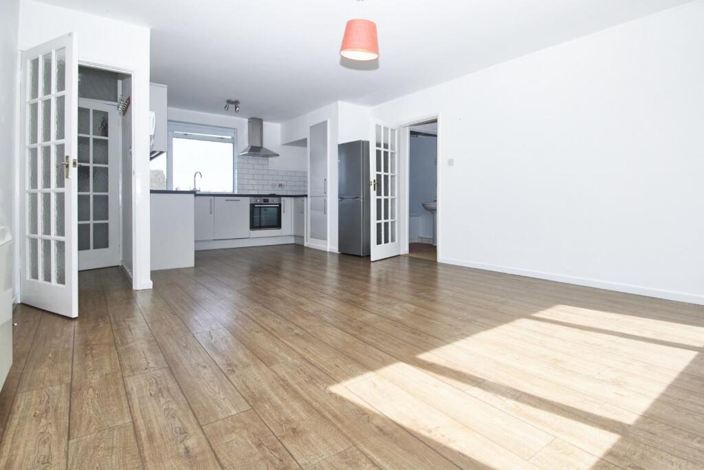 Open plan living room.jpg