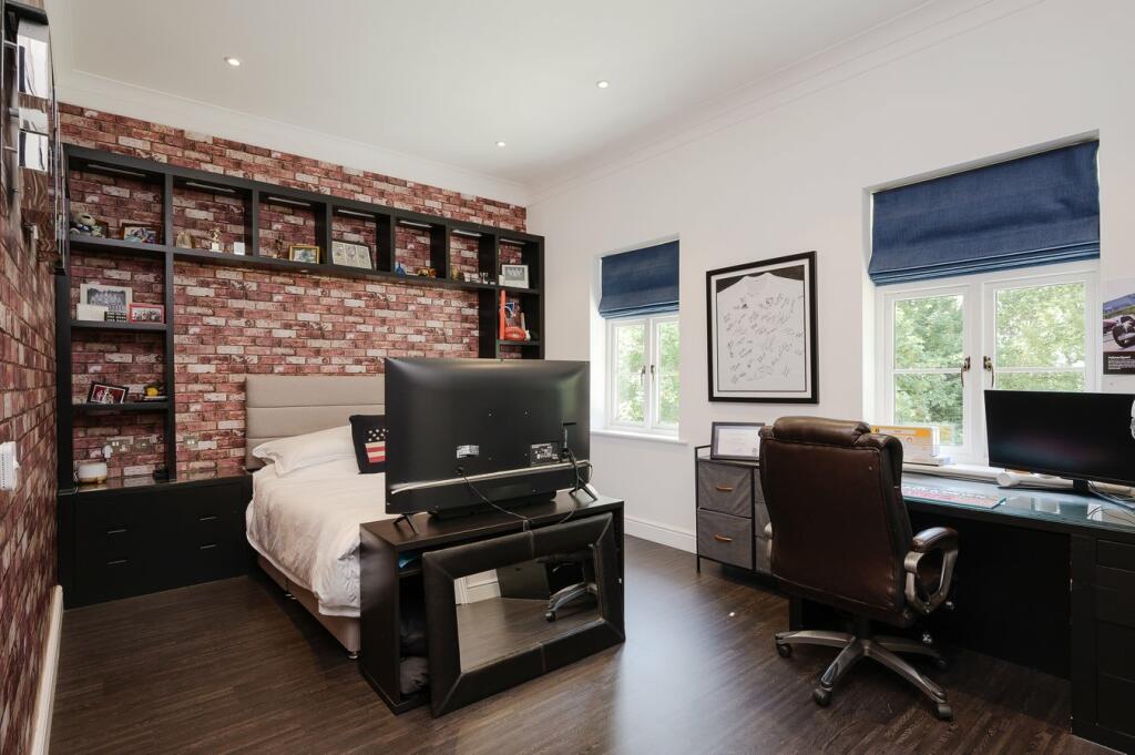 Bedroom 4