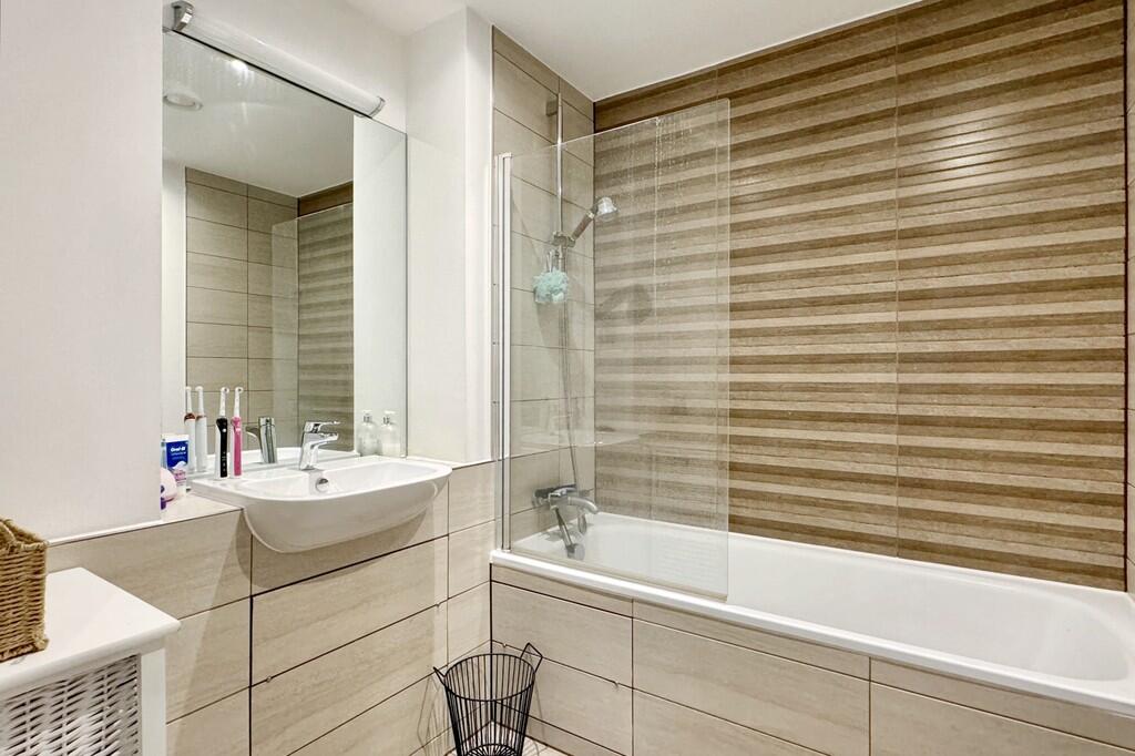 Photo 28-05-2024 ...