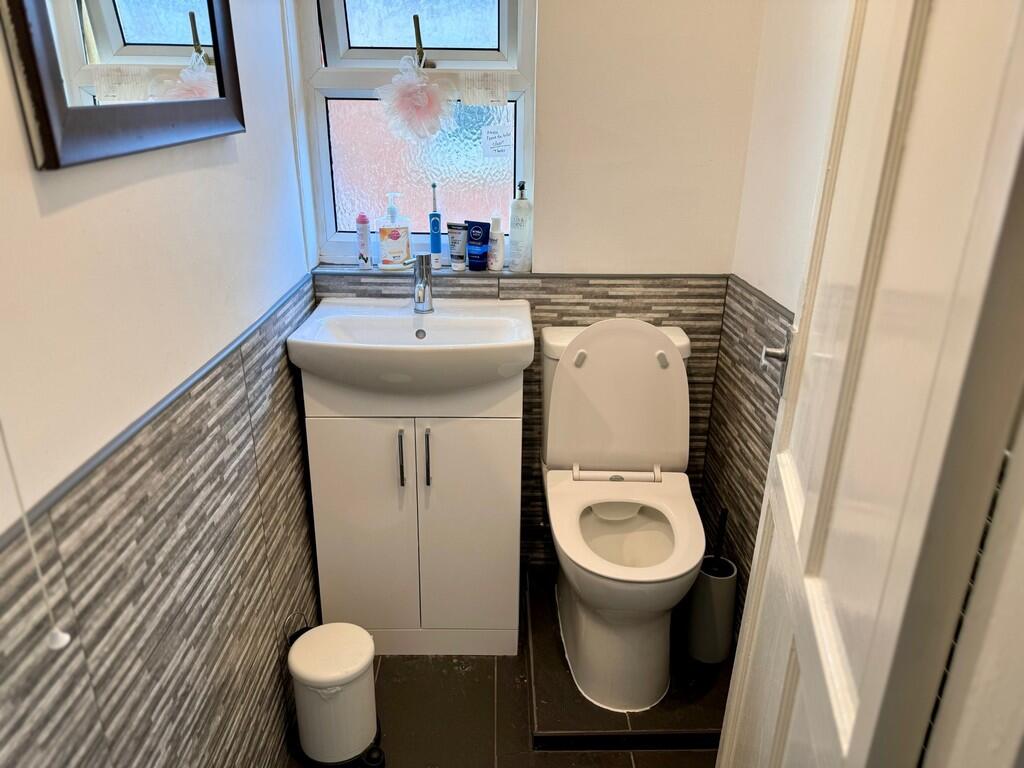 thumbnail_IMG_042...